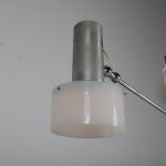 L4451 1950s "1083" Floor lamp in black and chrome with aluminium and plexiglass hood Gino Sarfatti Arteluce / Italy