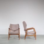 m26405 1950s Pair of highback and lowback lounge chair with new upholstery Arnold Madsen & Henry Schubell Bovenkamp, Netherlands