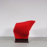m24175 1970s Ribbon chair with new upholstery by Pierre Paulin for Artifort, Netherlands