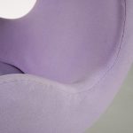 m26484 1960s Egg chair, re-upholstered in lilac fabric Arne Jacobsen Fritz Hansen, Denmark
