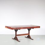 m26501 1950s Large rosewooden desk with four drawers Gianfranco Frattini Bernini, Italy