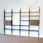 m26500 1960s 4-Unit wide wooden shelving system with brass details Franco Albini Poggi, Italy