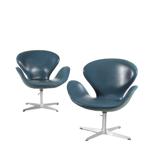 m26485 Pair of Swan Chairs by Arne Jacobsen for Fritz Hansen, Denmark 1960