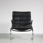 INC119 1960s Easy chair on chrome tubular frame with black leather upholstery, Jorgen Kastholm