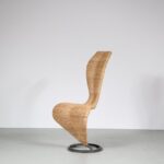 m26675 1980s S Chair on black metal base with rope upholstery Tom Dixon Cappelini, Italy