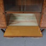 m27427 1950s Small sideboard in burlwood with bras and marble Fratelli Turri, Italy