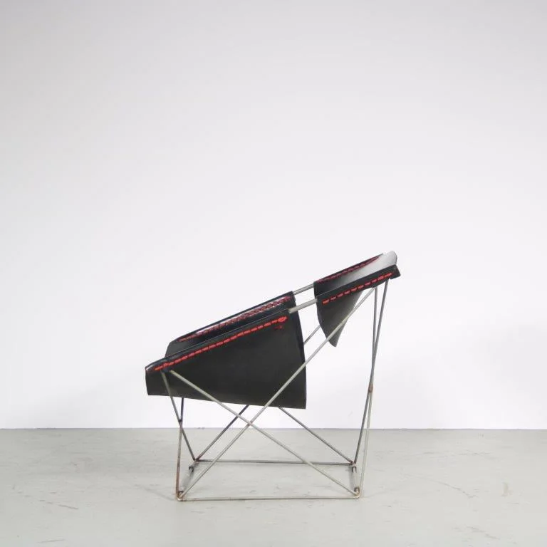 Pierre Paulin F675 