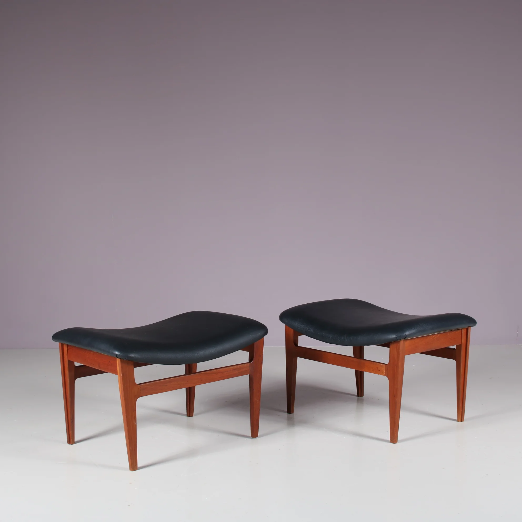 Finn Juhl Ottoman for France & Son, Denmark 1950 - Galerie Gaudium