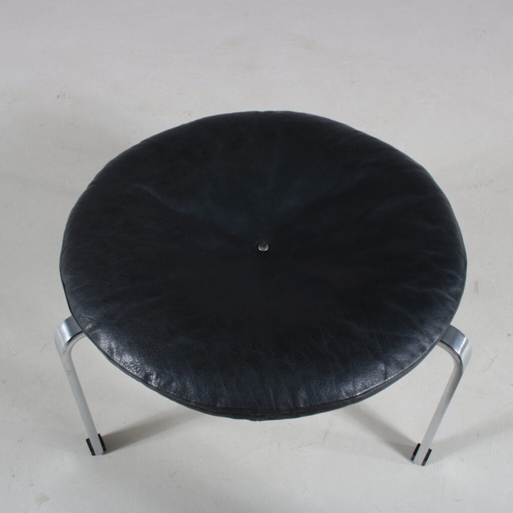 m28112 1960s PK33 Stool in chrome plated metal with leather cushions Poul Kjaerholm Kold Christensen, Denmark