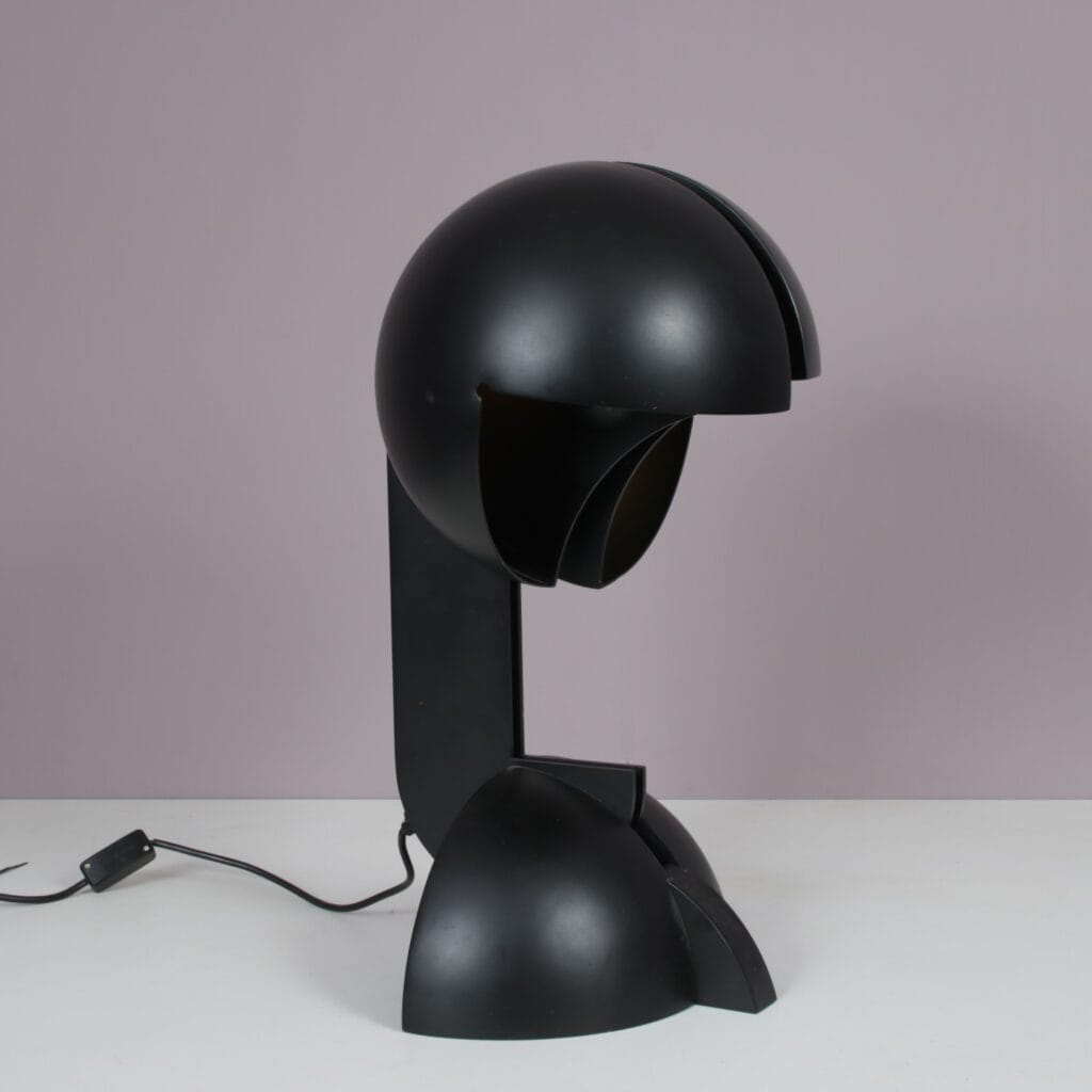 L5491 1960s Ruspa Table lamp in heavy black metal Gae Aulenti Martinelli Luce, Italy