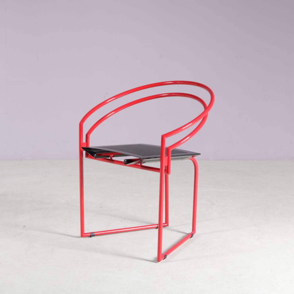 m28188 1980s Latonda Chair in red and black metal Mario Botta Alias, Italy