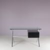 m28250 1960s Desk in chrome metal with black wood and glass top Franco Albini Knoll International, USA